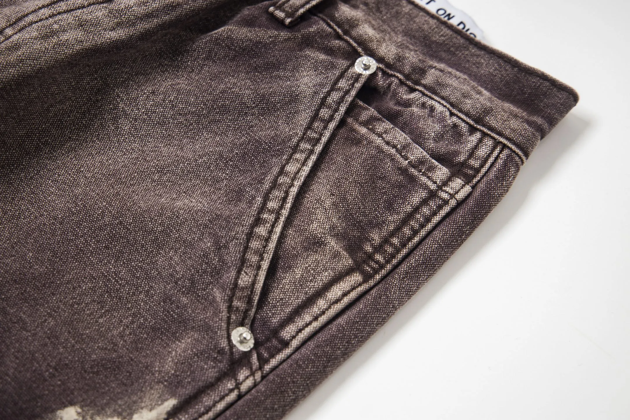 #8175 P250💰 GALLERY DEPT American retro splash-ink splicing micro-horn logging overalls raw-edged jeans - Original purchase and pattern making to truly restore the ultimate texture of Vintage - Original hardware accessories, washed and other elevators, QR code analysis are all purchased from the original factory, high degree of restoration, welcome to compare with a certain product ~ - Three-dimensional version Loose and comfortable, not picky about the figure, taller and slimmer, factory Seiko, original factory quality control, same style for men and women, can be matched with couples Versatile recommendation: must-have jeans for all seasons Size: S-XXL (28-36)
